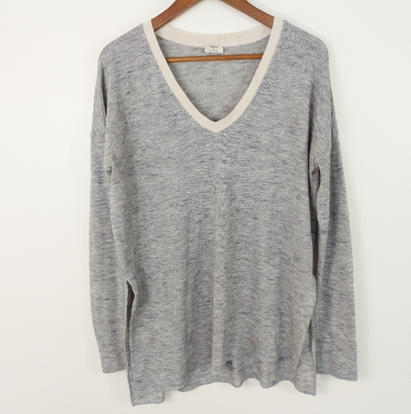 Aritzia Sweaters - Aritizia Wilfred Contrast Collar V Neck Sweater Medium Gray Side Slits